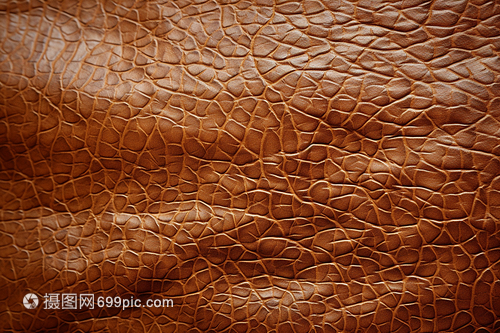 時光的印記 解讀斑駁皮革制品的獨特魅力