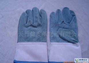 堅固屏障 勞保手套在電焊防護中的關鍵作用與選購指南